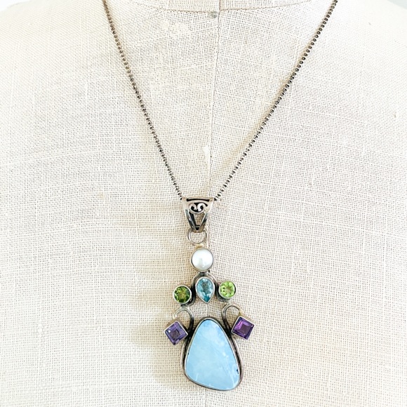 Semi Precious Stone and Sterling Silver Pendant - Picture 2 of 6